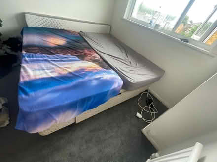 Photo of free Bed with three mattresses (1 Alanthus Close, Lee, Londres) #2