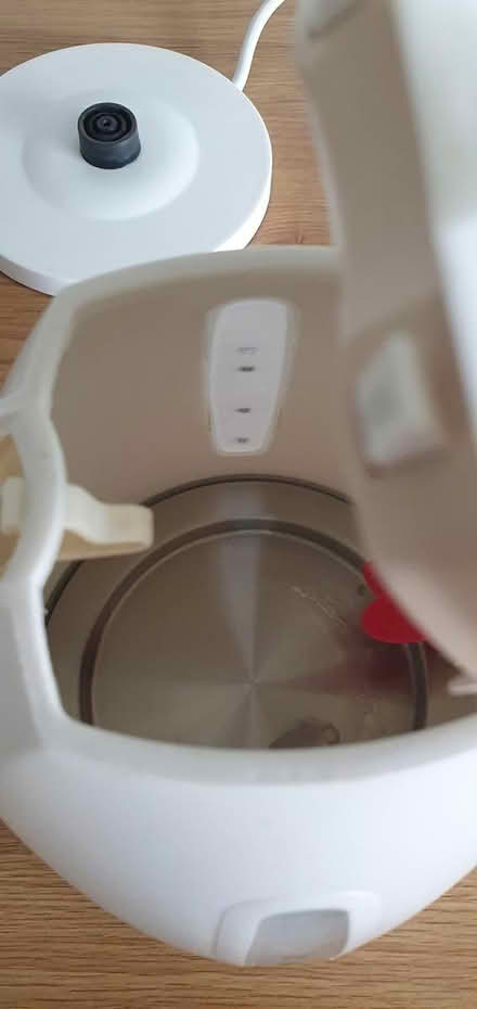 Photo of free Kettle (GU2 Stoughton) #2