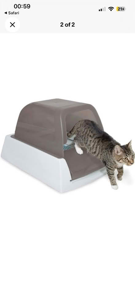 Photo of free Self-cleaning cat tray (Walworth SE17) #1