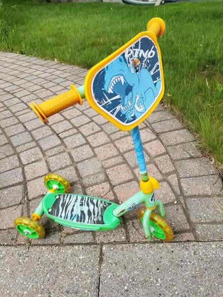 Photo of free Kid's scooter (Centrepointe) #1