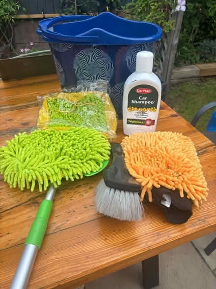 Photo of free Car cleaning kit with bucket (Comberton DY10) #1