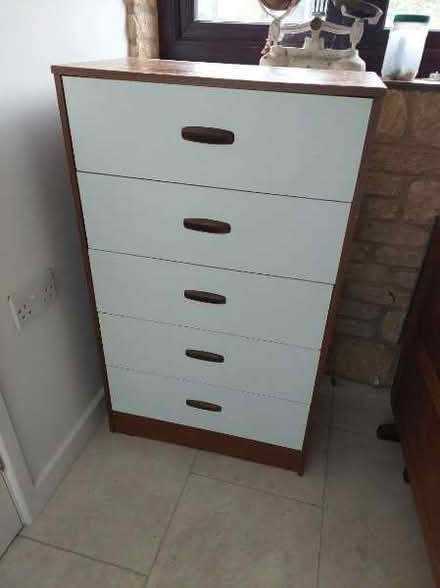 Photo of free Narrow chest of drawers (Bladon OX20) #1
