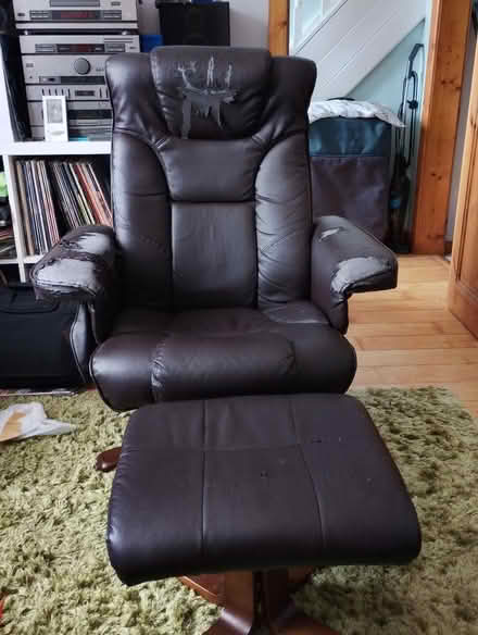 Photo of free Recliner chair (Droylsden M43) #1