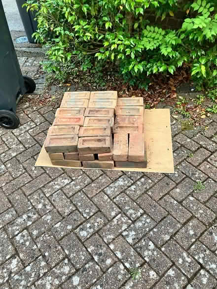 Photo of free Bricks (CR8) #2