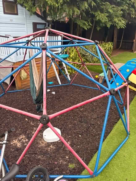 Photo of free Spider climbing frame (Horndean) #1