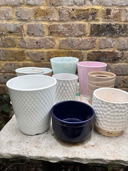 Photo of free Ceramic pots (Teddington Tw11) #1
