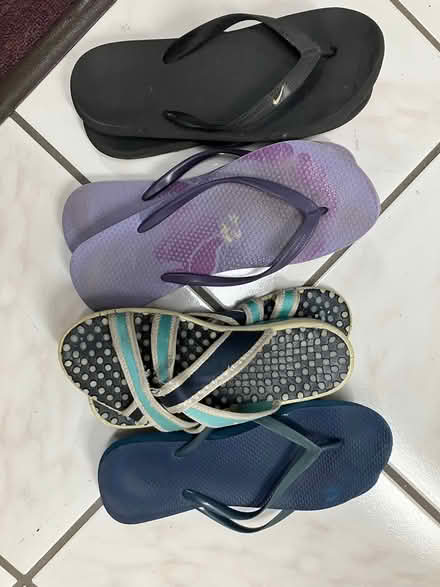 Photo of free flipflops (Britannia/Terry Fox) #1