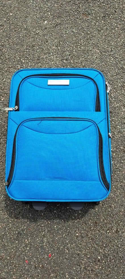 Photo of free Small suitcase (OX14 off Colwell Drive) #1
