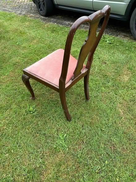 Photo of free Chair with pink seat (Empingham Le15) #3