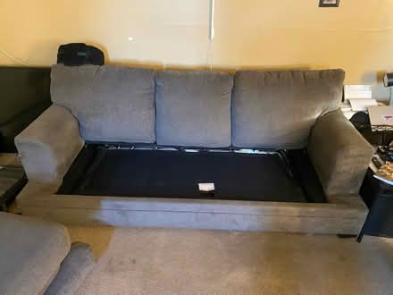 Photo of free CouchBed.. Like new (Upper Darby/ Lansdowne) #3