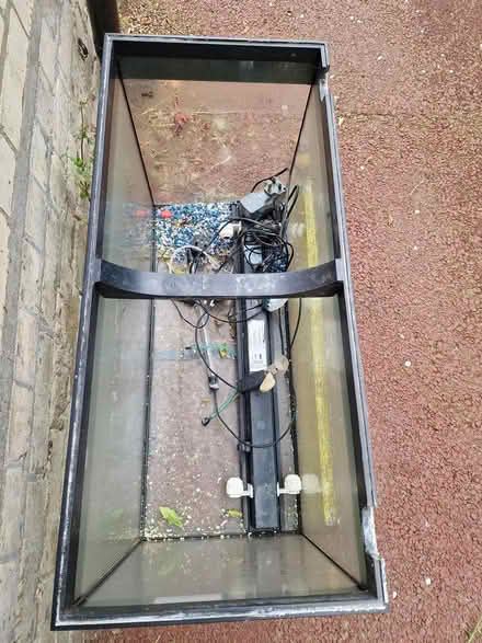 Photo of free Fish tank (Horace Road Billericay CM11) #1
