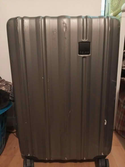 Photo of free Suitcase medium (Nw1 1et) #1
