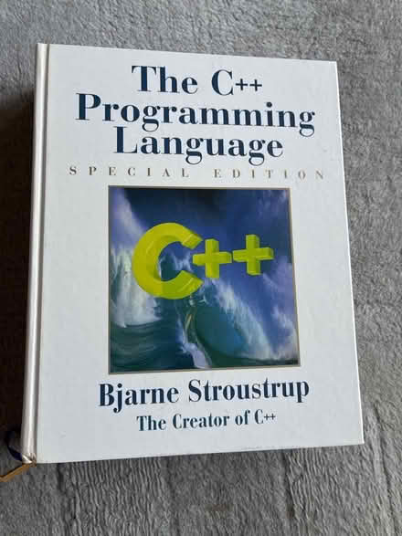 Photo of free C++ programming book (Kennington OX14) #1