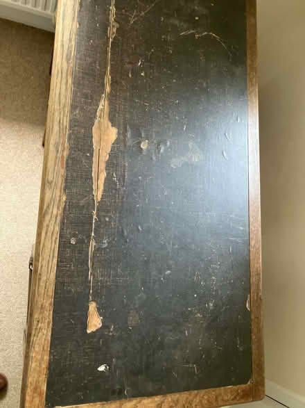 Photo of free Desk (Winchester SO22) #2
