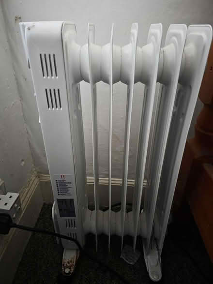 Photo of free radiators / heaters (G75 8HZ) #4