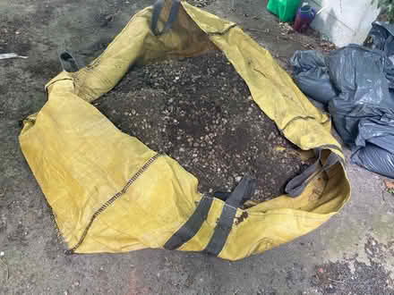 Photo of free Garden Fill: Gravel and Soil Mix (heaton Chapel SK4) #1