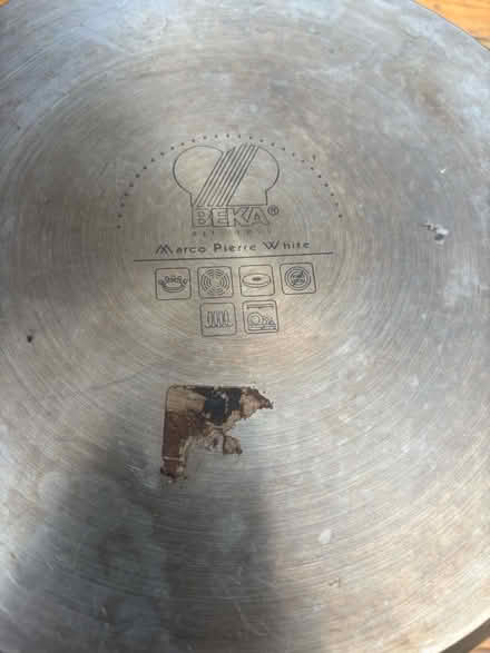 Photo of free Large 8L saucepan Marco Pierre White (Comberton DY10) #3