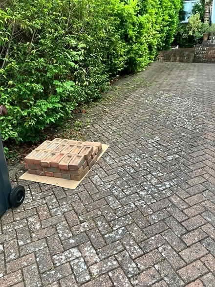 Photo of free Bricks (CR8) #1