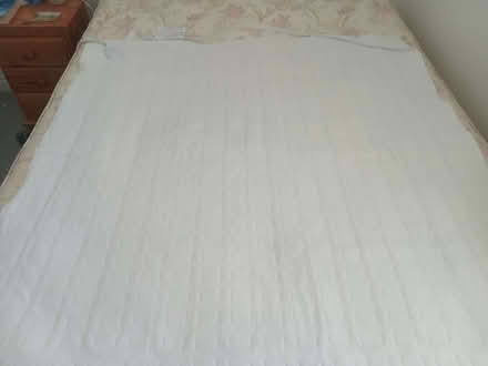 Photo of free Silentnight Double electric blanket and mattress cover (Evesham WR11) #3