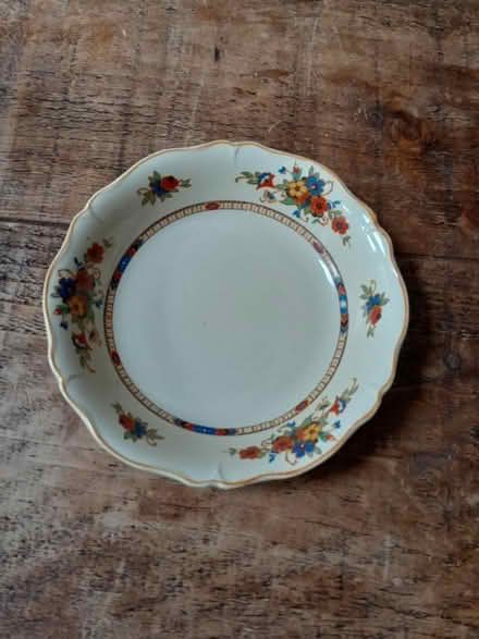 Photo of free Vintage bowl (Earley RG6) #1