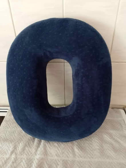 Photo of free Doughnut Ring (Bransford WR6) #1