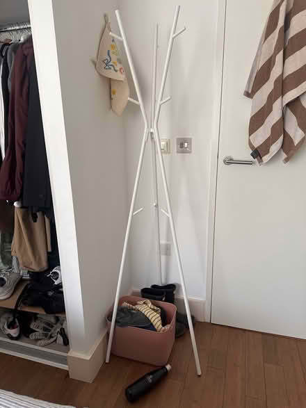 Photo of free Hat Stand (Angel, N1) #1
