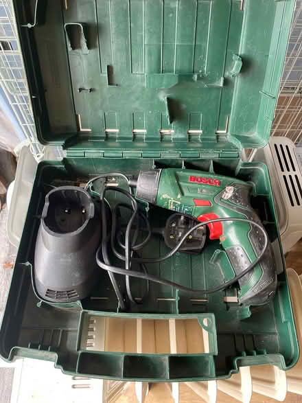 Photo of free Two Cordless Screwdrivers (Dousland) #2