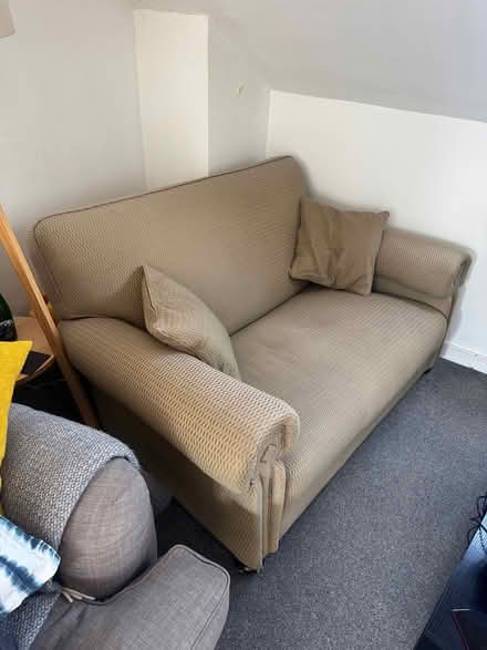 Photo of free Vintage 1920s sofa (SE1) #2