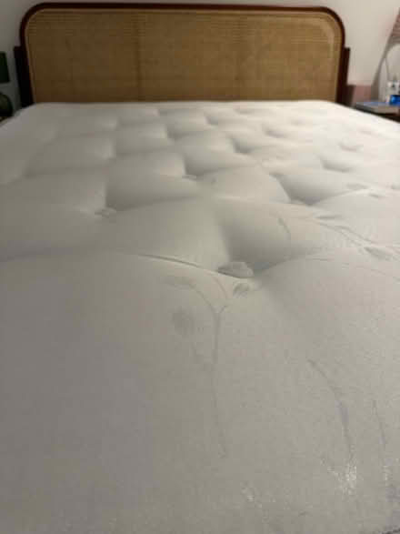 Photo of free King size mattress like new (N5) #3