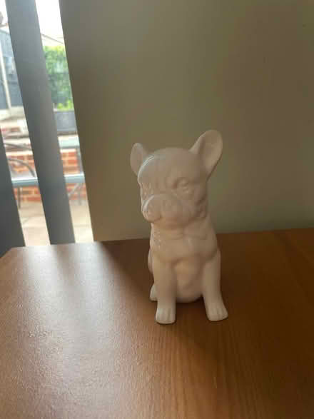 Photo of free Dog statue 6 inches tall (Chessington KT9) #1