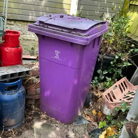 Photo of free Bin (Liverpool 13 /Stoneycroft) #1
