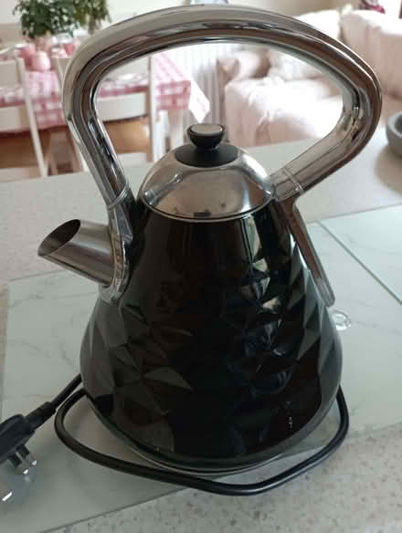 Photo of free Electric Kettle (Valley LL65) #1
