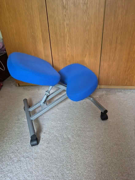 Photo of free Blue kneeling desk chair (Station Area RG21) #3