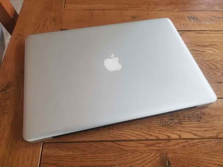 Photo of free dated MacBook (Boston Spa LS23) #2