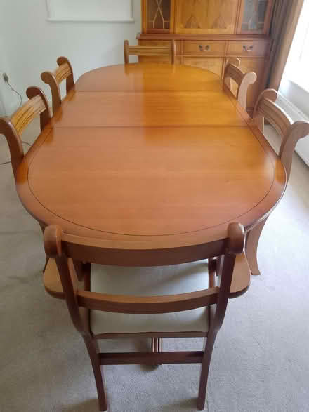 Photo of free Dining table with 6 chairs. VGC (Wigmore ME7) #1