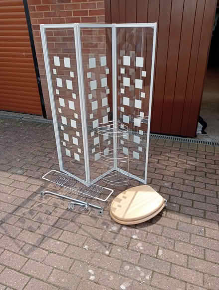 Photo of free Bathroom items (Clapham MK41) #1