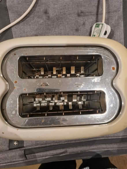 Photo of free Toaster (Streatham SW16) #1
