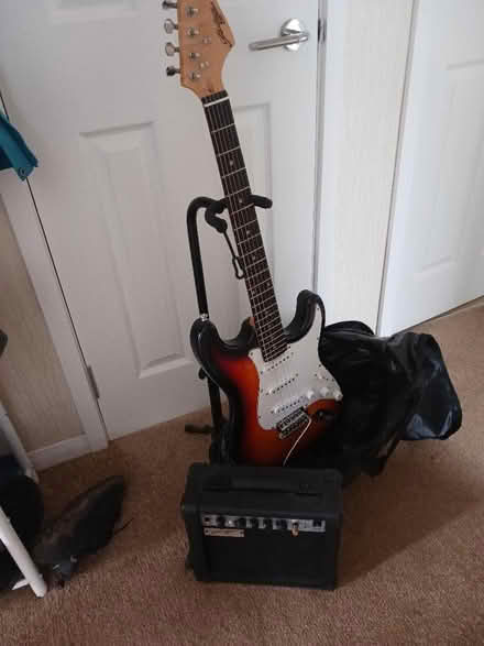 Photo of free Guitar (Yarwell PE8) #1