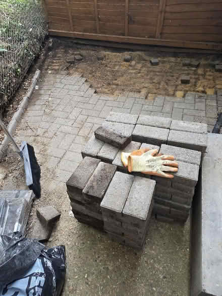 Photo of free Driveway Charcoal Block paving (North Finchley N12) #1