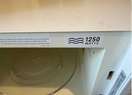 Photo of free Microwave - works (Fremont Ave) #2
