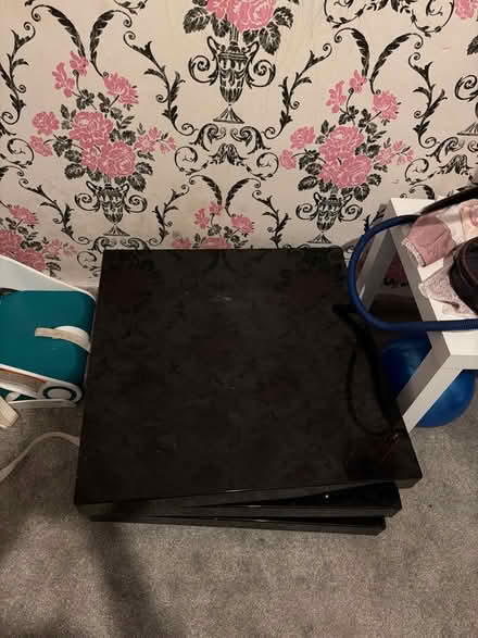 Photo of free Black table (Barmulloch G21) #2