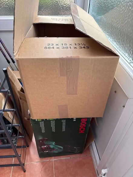 Photo of free Set of Three medium large boxes (Tilekiln TN38) #1