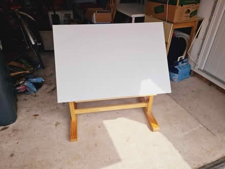 Photo of free Easel - Hobby Craft (Longden SY5) #3