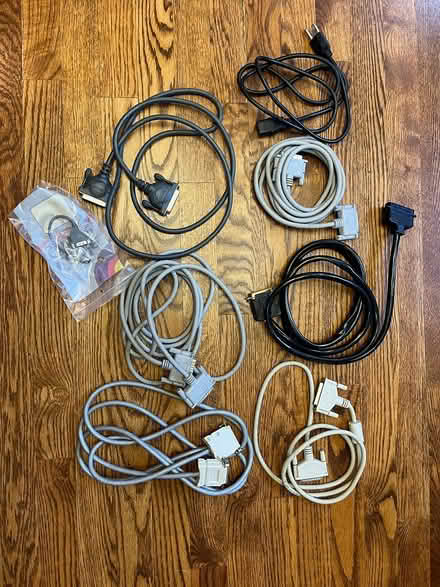 Photo of free Computer cables (Kanata Lakes/Beaverbrook) #1