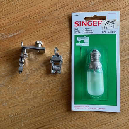 Photo of free Singer sewing machine in case, instruction book, accessories (Hornsey N8) #4
