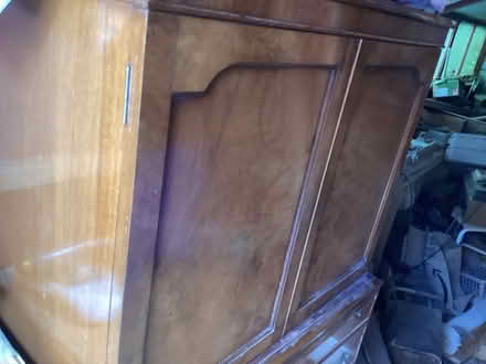 Photo of free two bedroom units one drawers one cupboard (Caton LA2) #1
