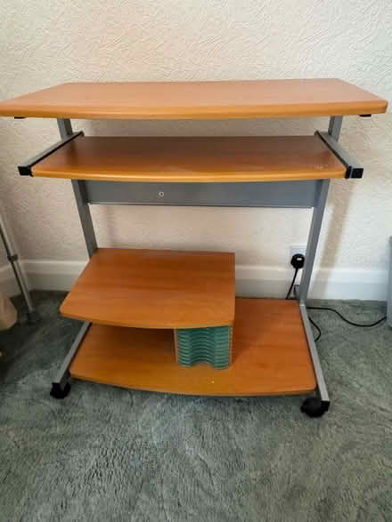 Photo of free Computer desk (Ruislip HA4) #2