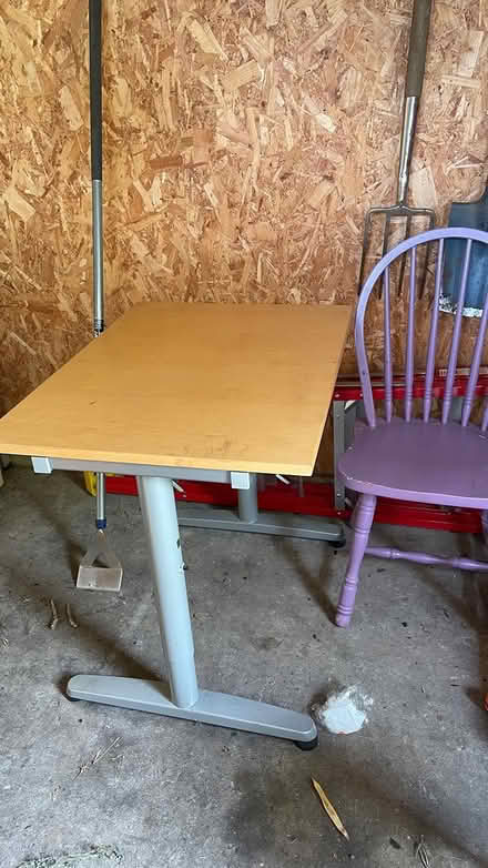 Photo of free wooden chair and sturdy table (Mansfield, Notts) #3