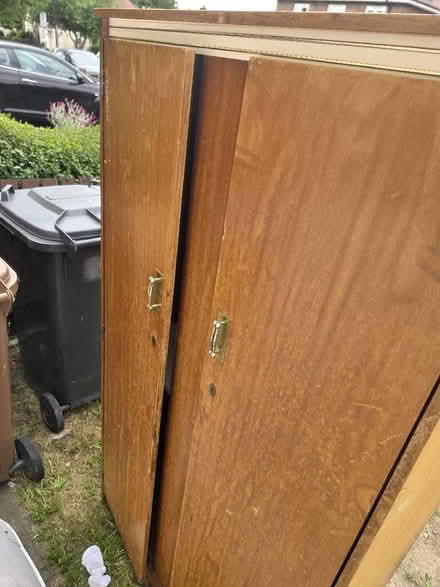 Photo of free Corner Unit and Wardrobe (Sinfin DE24) #2