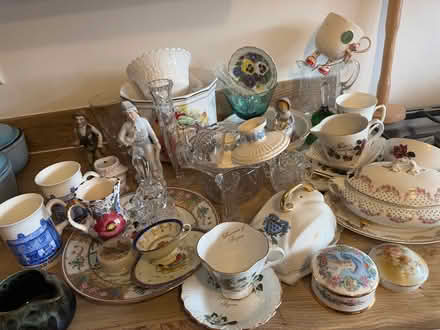 Photo of free Assortment of china/crockery (Willingdon) #1